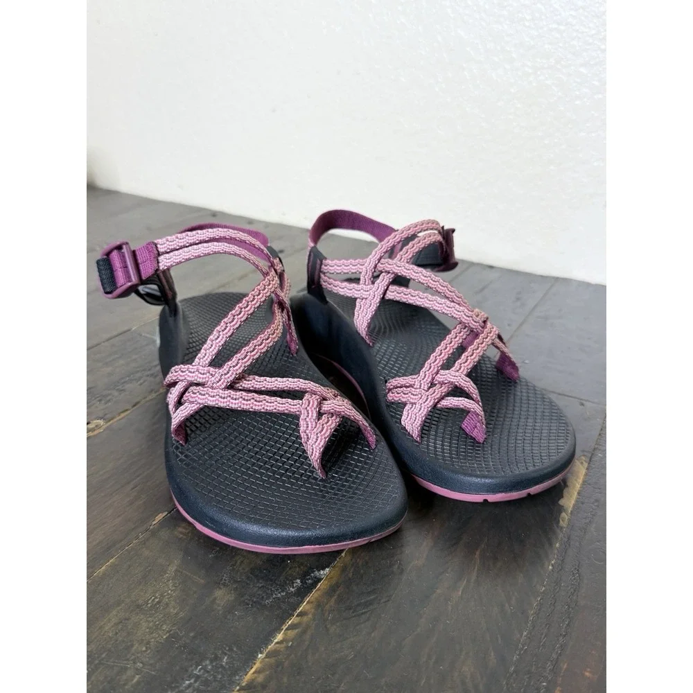 Chaco ZX/2 Yampa Women's Water Hiking Sport Sandals Pink Purple Size 9 Vibram